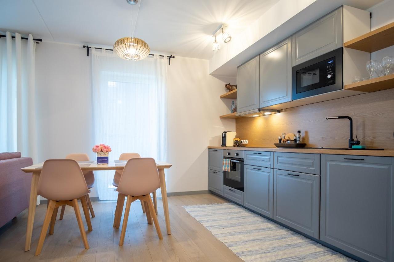 Dream Stay - Brand New Apartment With Balcony & Free Parking Tallinn Eksteriør billede